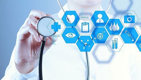 Tretinoin 0,05-Odstotna Krema Vaš Vodnik do Zdravljenja Akne in Proti Staranju
